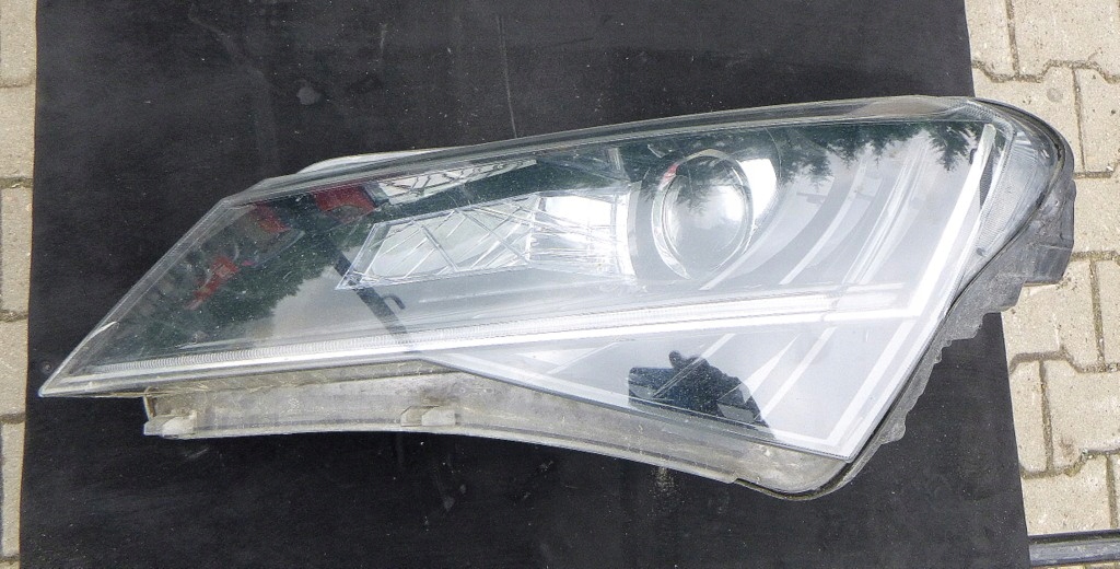 фото №1, Skoda superb фара лівий 3v1941015a