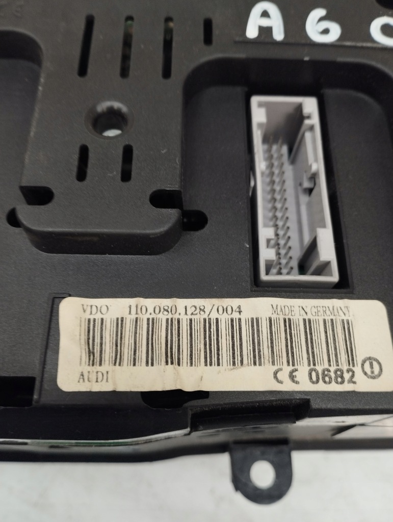 фото №12, Audi a6 c5 лічильник прилади 110080128 110.080.128