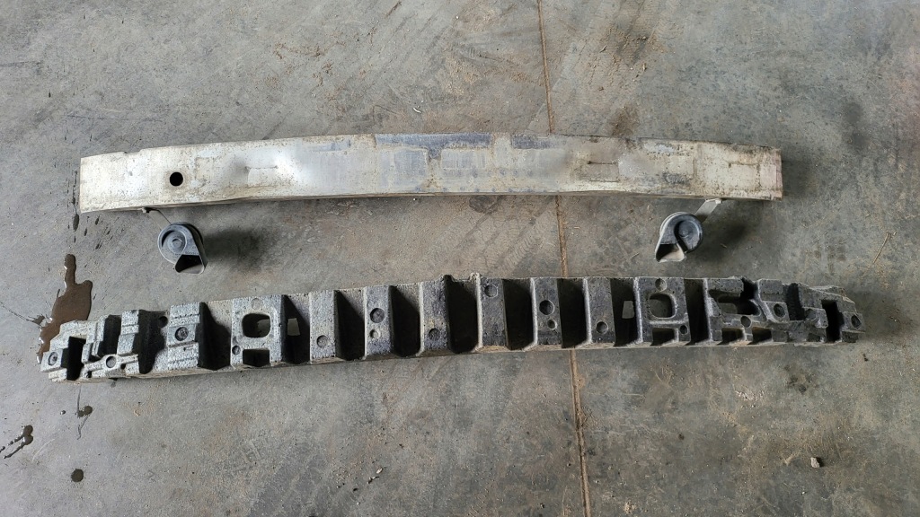 Купити Mercedes w245 балка передня підсилювач бампера