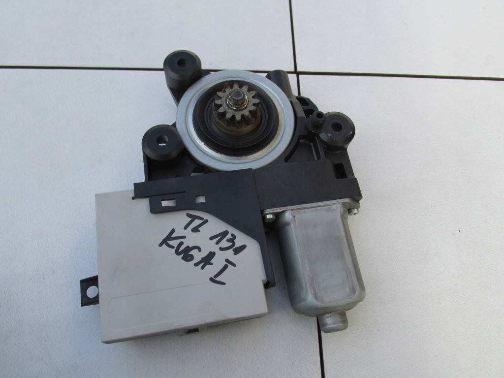 фото №3, Моторчик модуль двері задня kuga mk1 2009 rok
