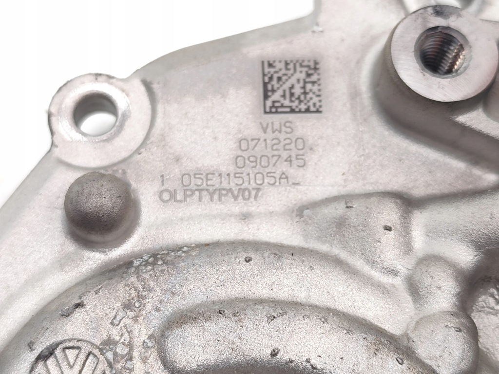 фото №7, Vw t-roc насос масляная 1.5 tsi бензин 110kw 150 hp 05e115105a 2021 suv