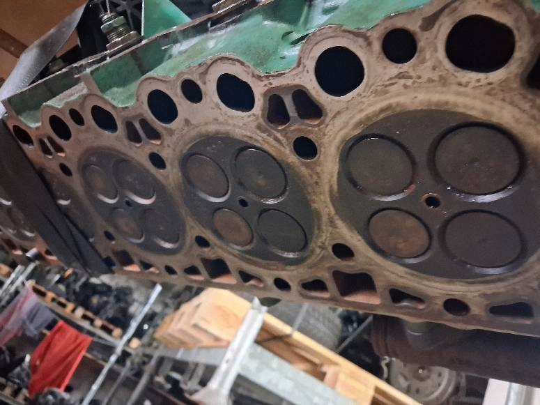 фото №6, Головка volvo fl d7e volvo fe