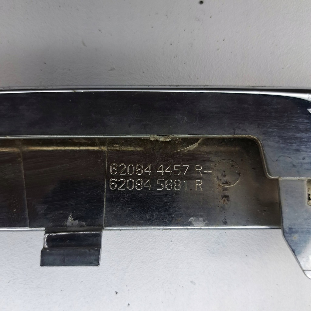 фото №9, Renault scenic с передний молдинг бампера передний хром 620844457r