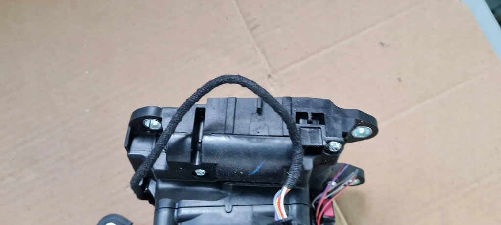 фото №13, Q5 80a домкрат перемикання передач автоматична коробка передач 80c713041n anglik