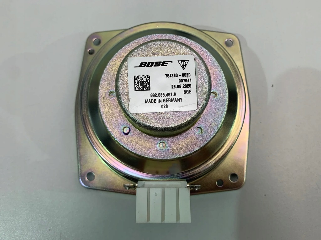 фото №5, Porsche 911 992 динамик консоли центральный bose 992035481a