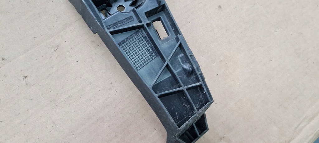 фото №6, A5 8w напрямна бампера правий задня 8w6807454