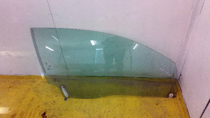 фото №1, Стекло правый перед alfa romeo gt