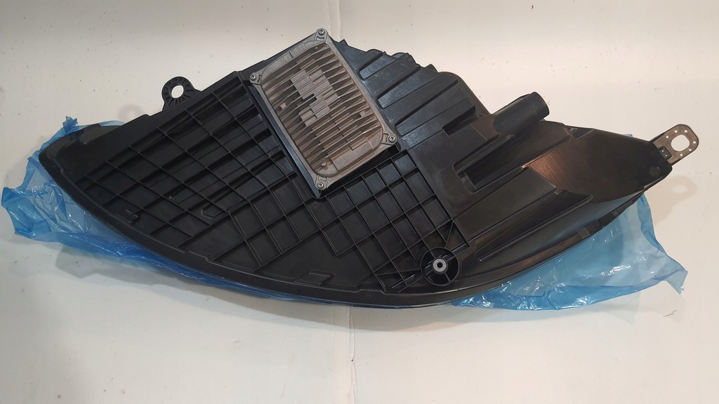 фото №7, Лампа фара левый перед aston martin my8313w030cb