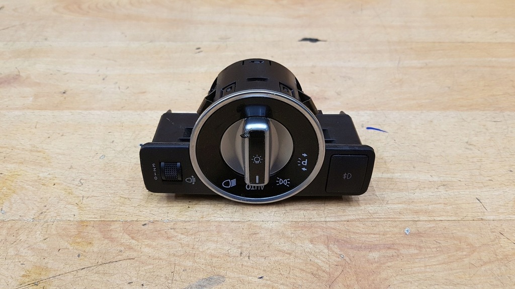 фото №1, Перемикач світла головний mercedes w246