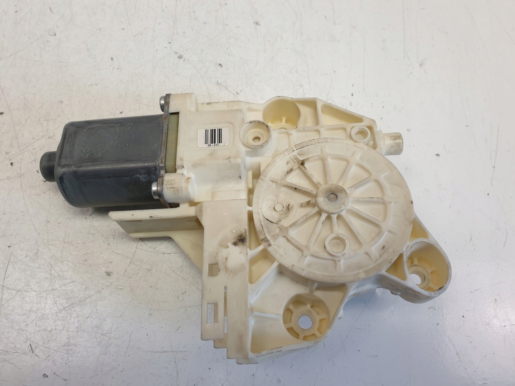 фото №8, Ford focus mk2 моторчик передней стекло левый