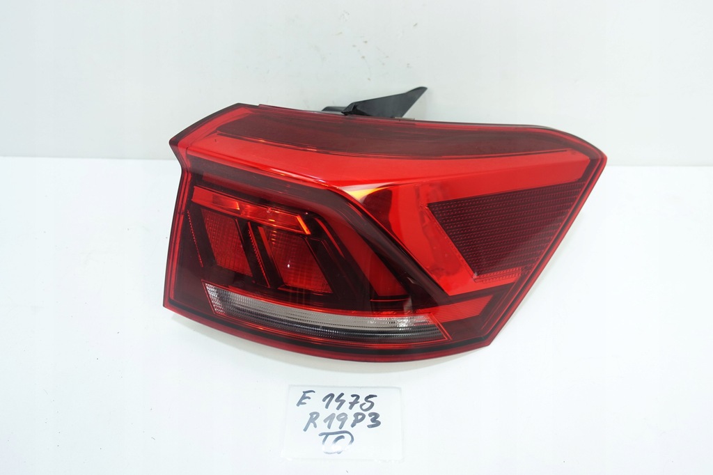 фото №1, Оригинальные правое задние свет t-roc 2ga945096d