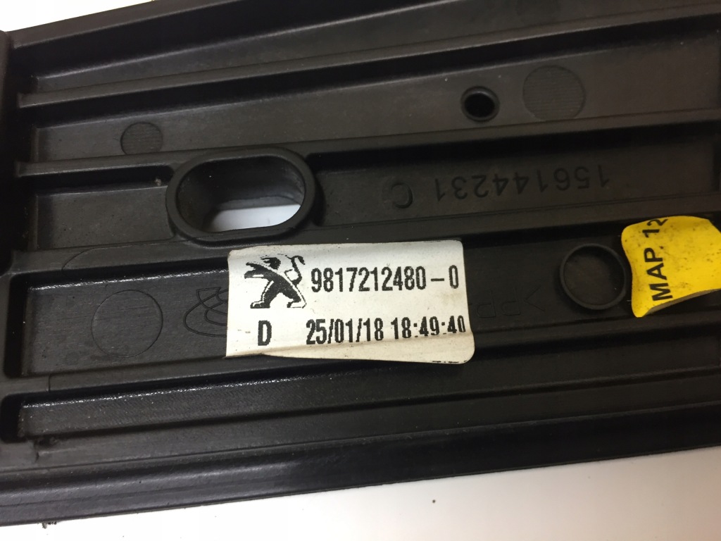 фото №2, Peugeot rifter підйомник скло правий задня