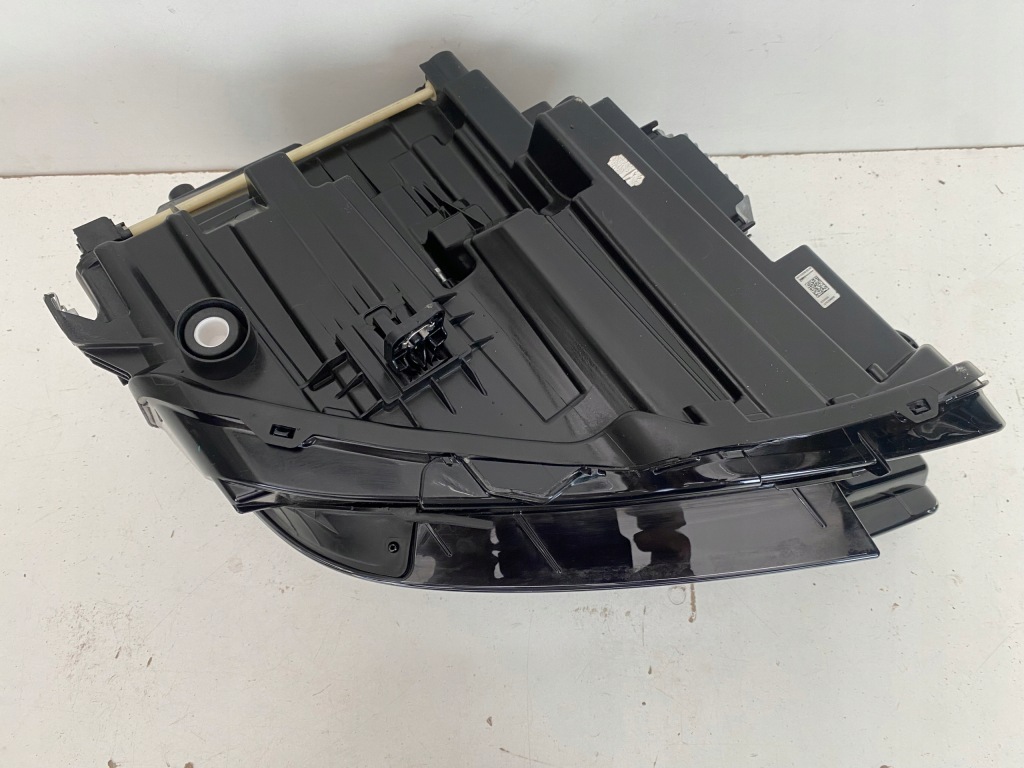 фото №7, Audi q4 sq4 89a лампа ліва перед передня matrix 89a941035d