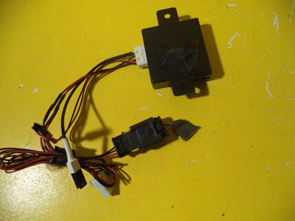 фото №3, Renalut scenic 2010r модуль сигналізація 4m5418r0a