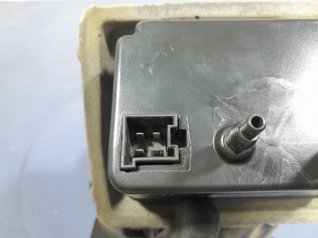 Mercedes e c207 w207 207 помпа центрального замка a0008003348 Недорого