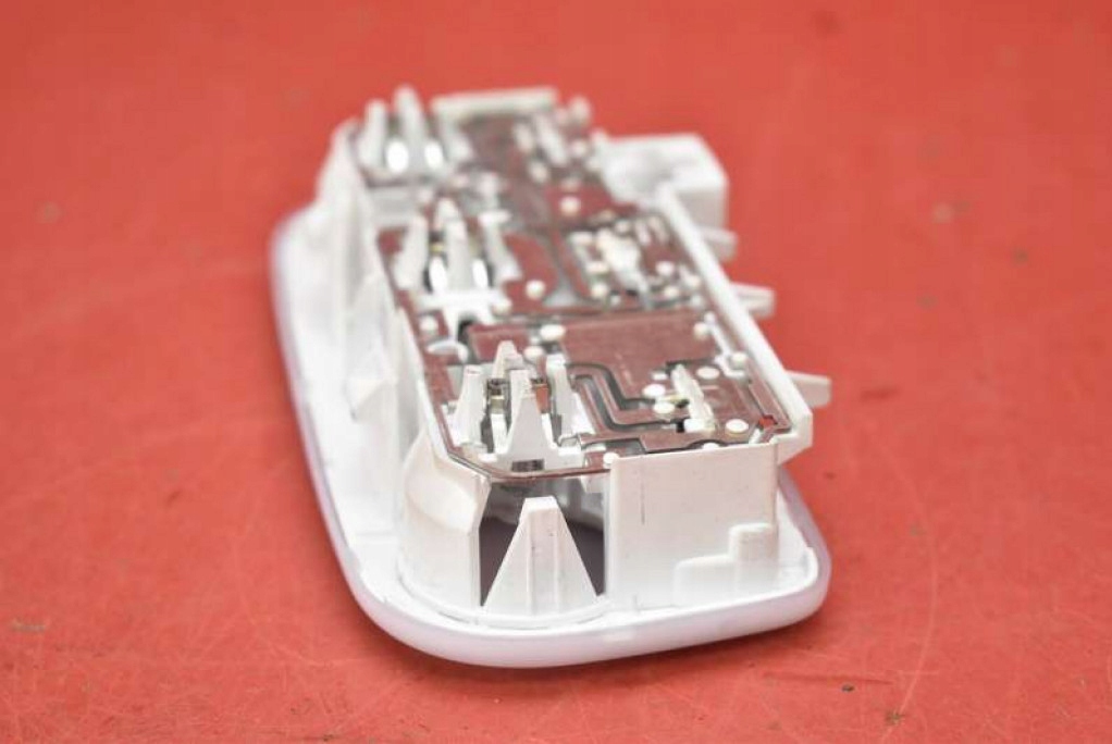 фото №3, Лампа освещение салона задняя 264300008r renault megane scenic 3 iii 09-12