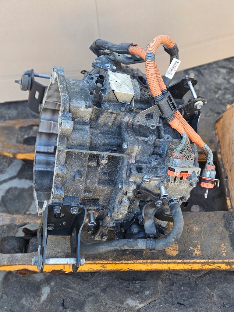 фото №1, Toyota prius plus коробка передач передач 71020