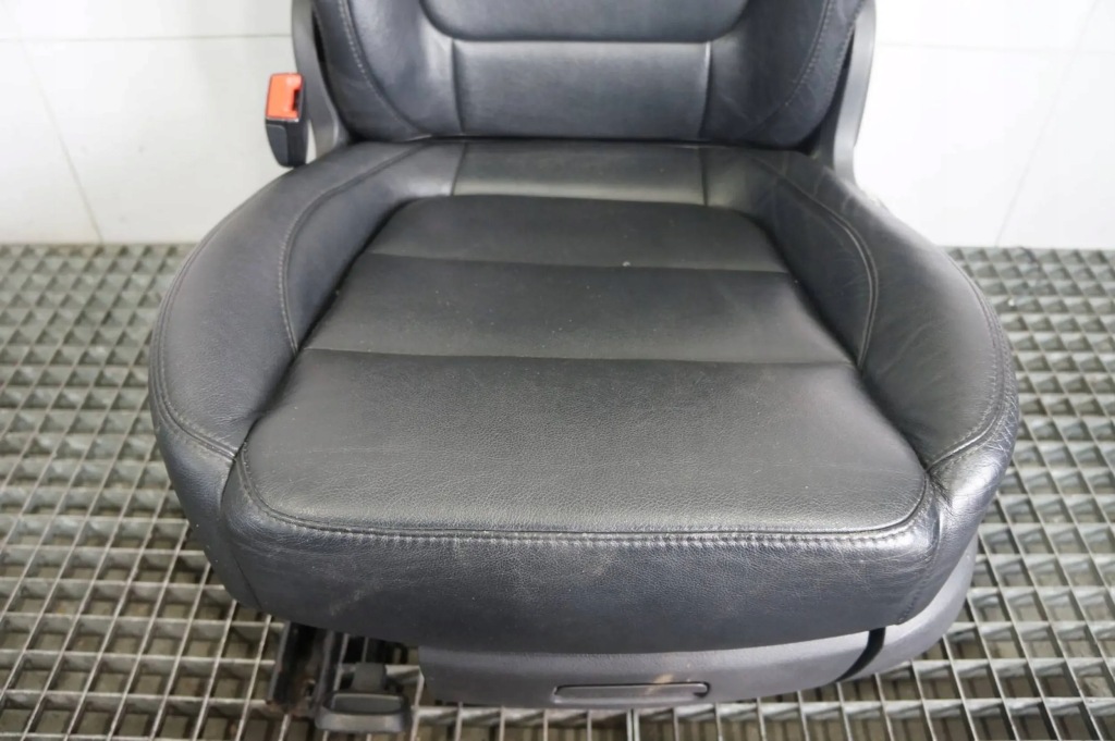 фото №11, Сидіння сидіння комплект перед задня drugi ряд шкіра vw sharan 7n alhambra