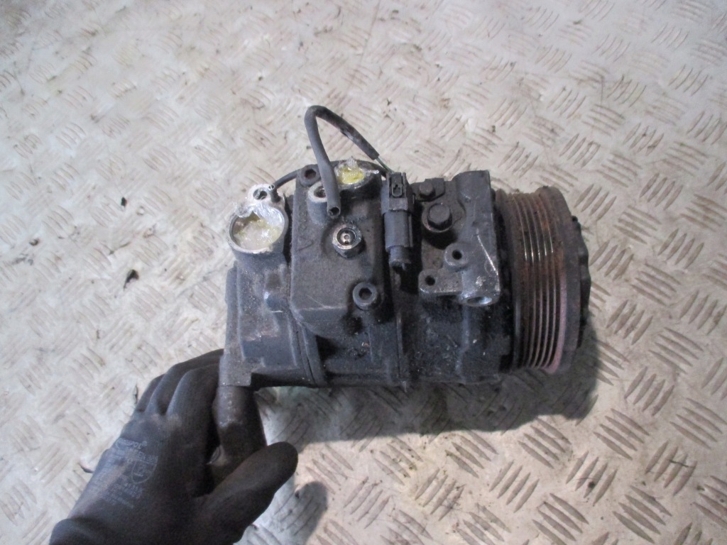фото №1, Компрессор кондиционера компрессор mercedes w220 3.2 cdi 447220-8222