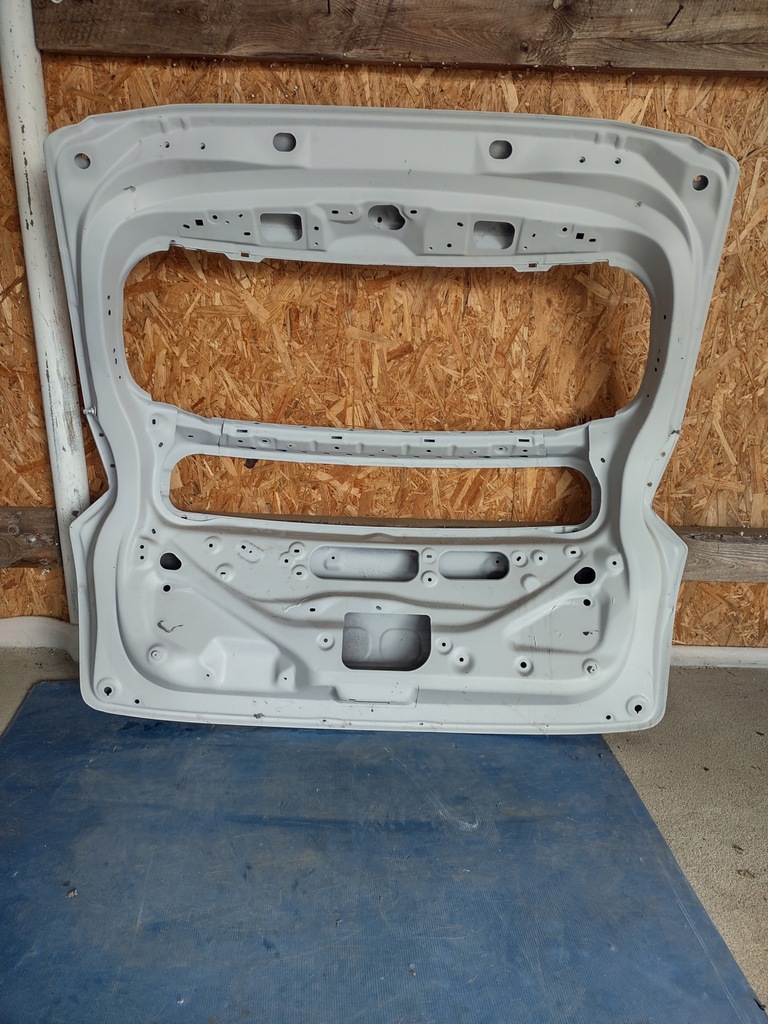 фото №1, Mitsubishi eclipse cross 18- крышка багажника багажника