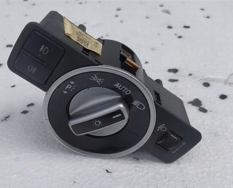 фото №1, Панель керування світла mercedes w212 w176