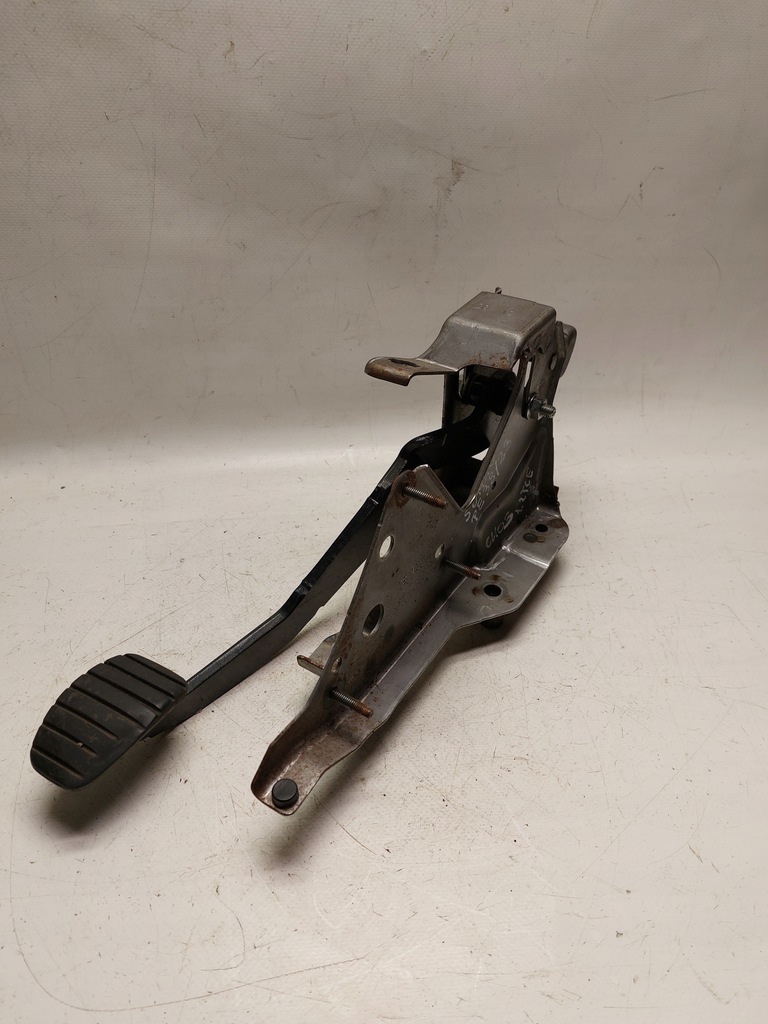 фото №7, Педаль тормоза renault clio iii 3