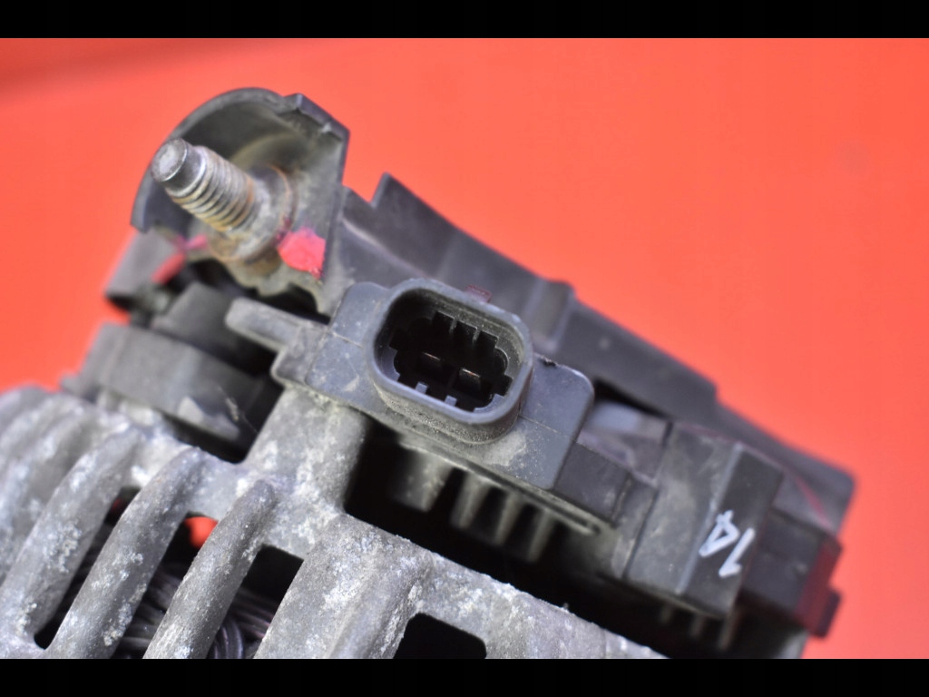 Генератор 13129850 yt 0124425004 opel vectra c 2.2 direct 155 km 02-05 с Разборки