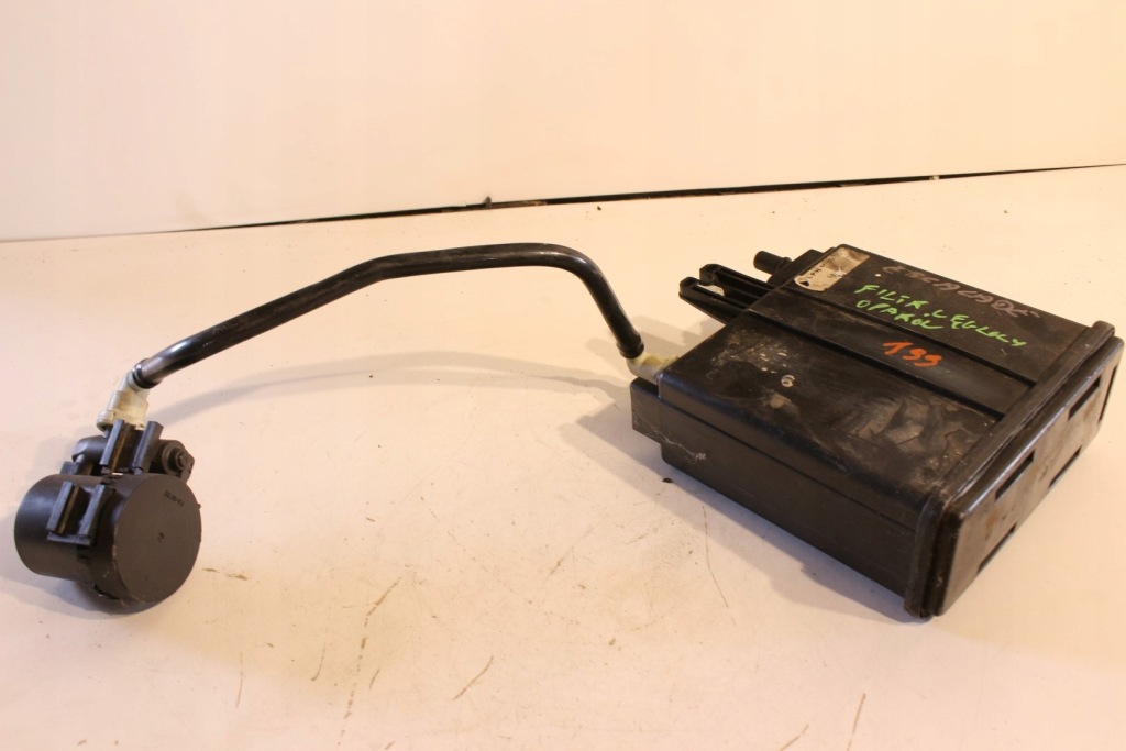 Купить Фильтр угольный cadillac escalade