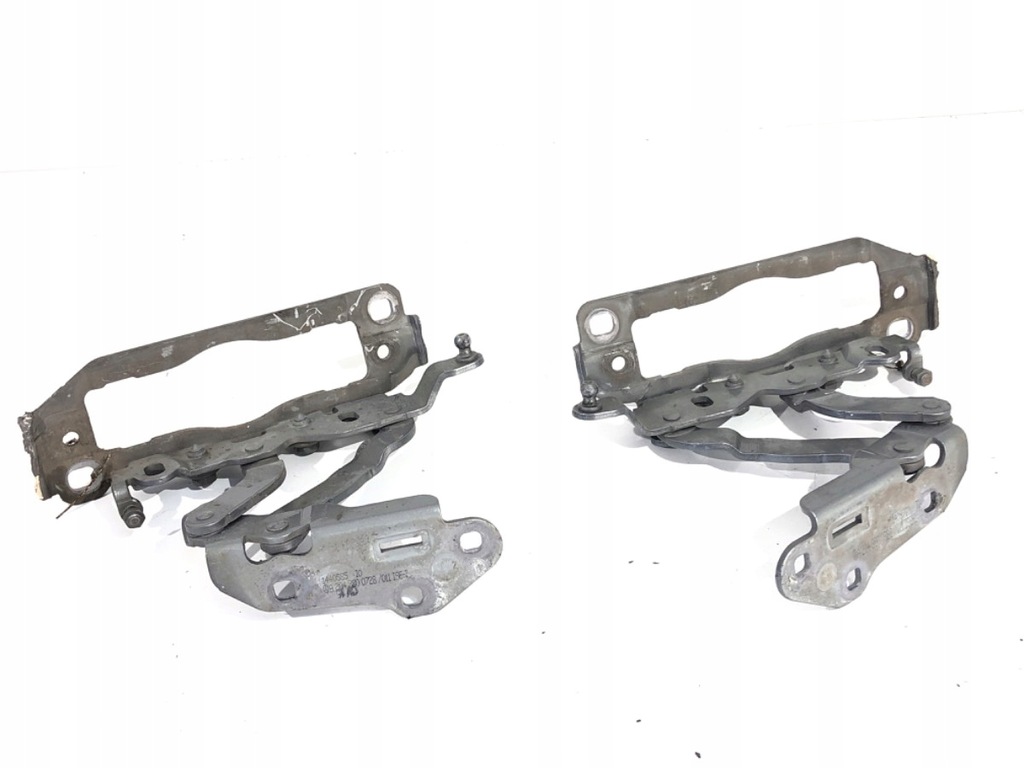 фото №1, Петля капот перед mercedes c218 хэтчбек 11-17 комплект