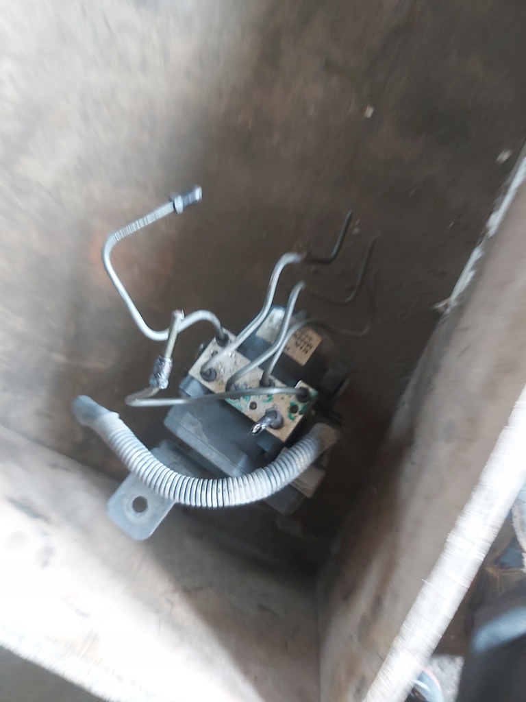 фото №1, Насос abs kia carnival