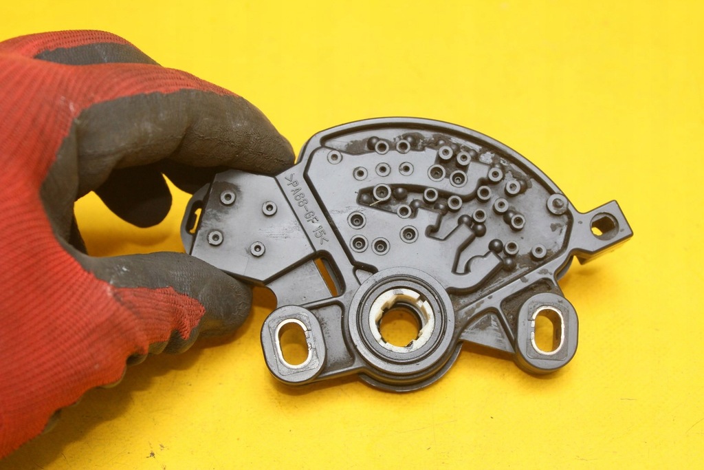 фото №4, Датчик положения коробки передач kia sedona ii 3.8 b