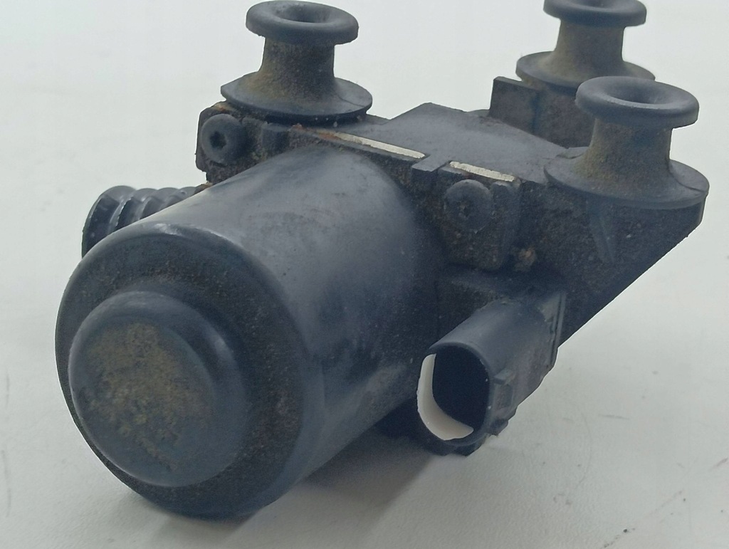 фото №6, Bmw 5 e60 e61 2004 клапаны отопитель