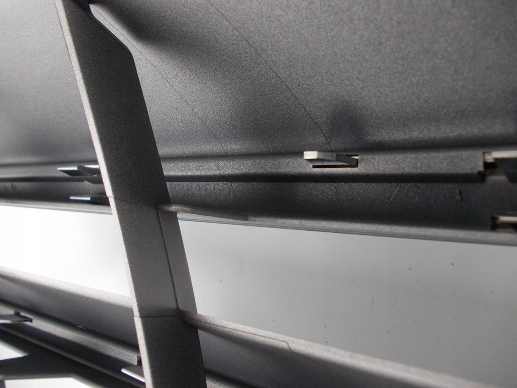 фото №10, Mercedes-benz оригінальний номер a1698881660 решітка радіатора решітка радіатора