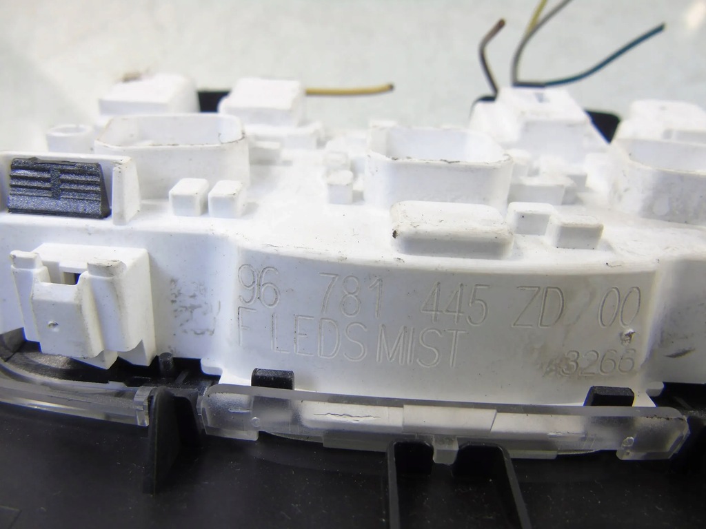 фото №6, Лампа кабіни стельовий citroen ds4 9671973977