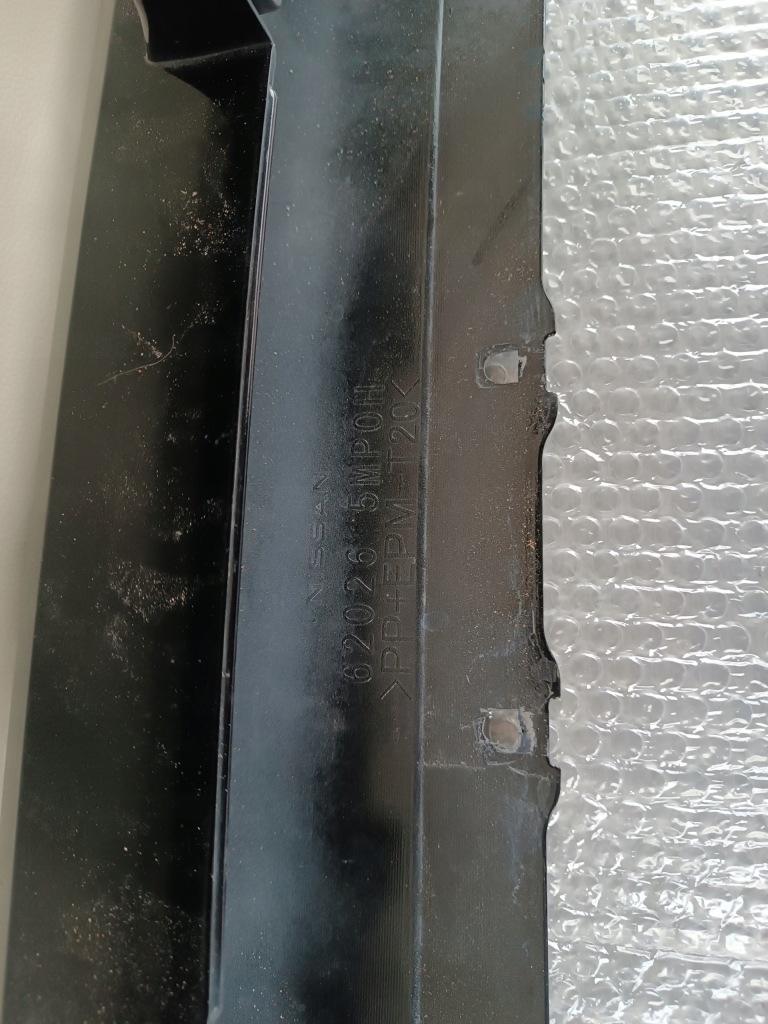 Nissan ariya бампер перед передний низ  спойлер в Украине