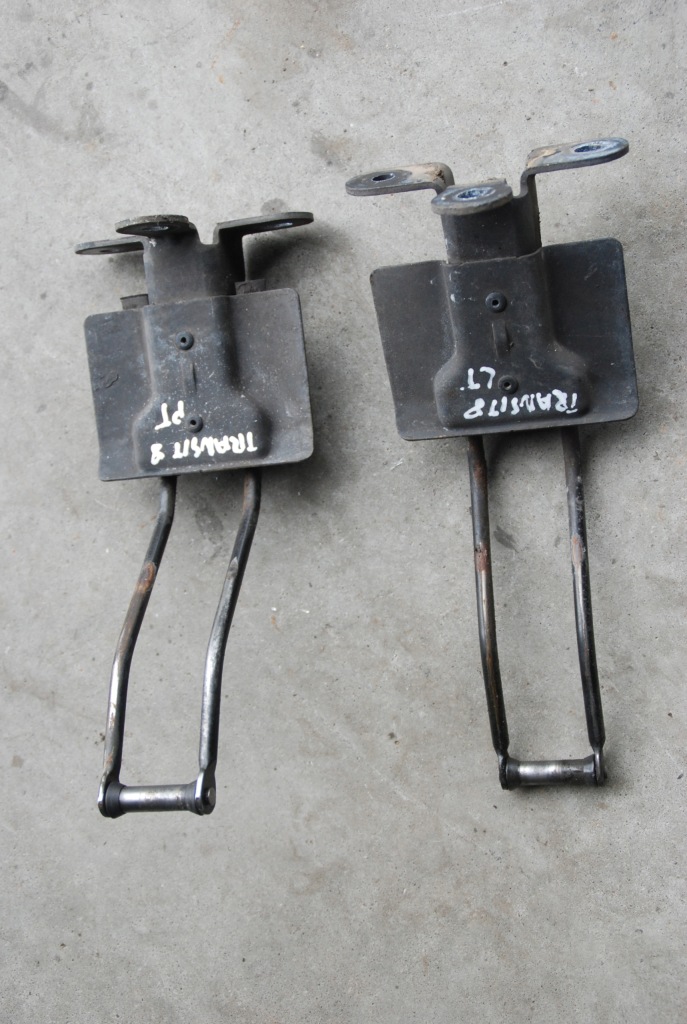 фото №1, Обмежувач двері l / p задня ford transit mk8