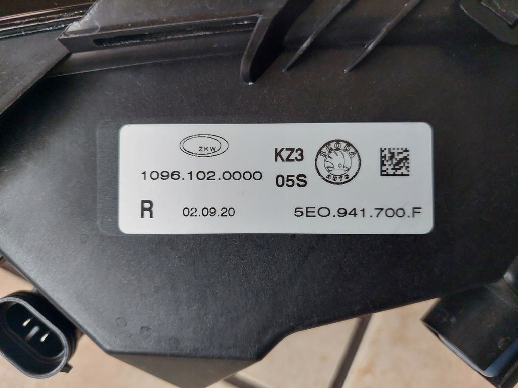 фото №10, Противотуманная фара --- skoda octavia iii - lift - 5e0