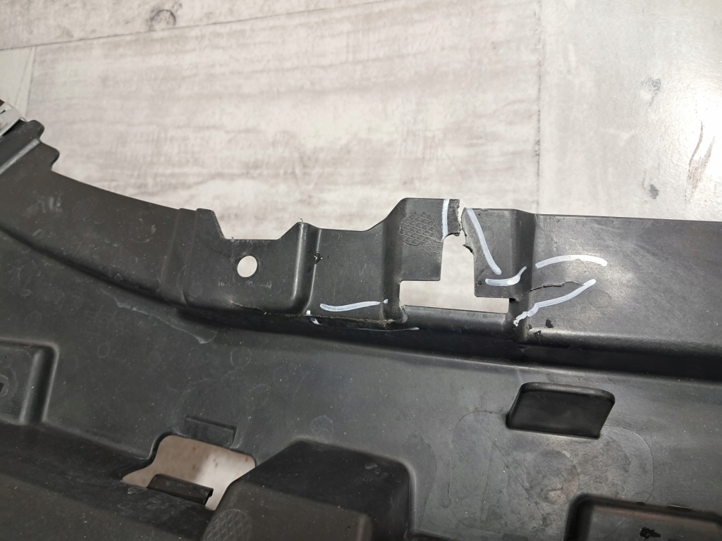 фото №6, Audi q8 4m8 защита плита pod бампер перед передняя 4m8807611g