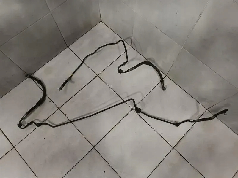 Mercedes sl55 amg r230 набір rur abc a2303200054 набір трубопровід abc Недорого