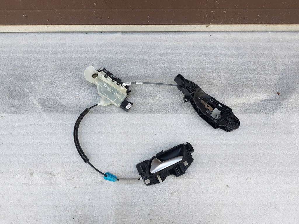 Купити Berlingo iv rifter combo e замок двері перед лівий psa163434