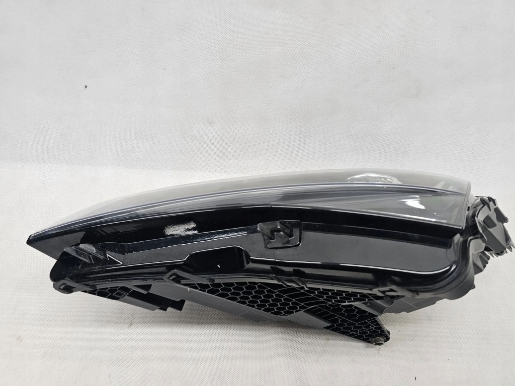 Skoda superb 3 рестайлинг  3v0 фара перед левая full led crystal 3v1941015d Доставка