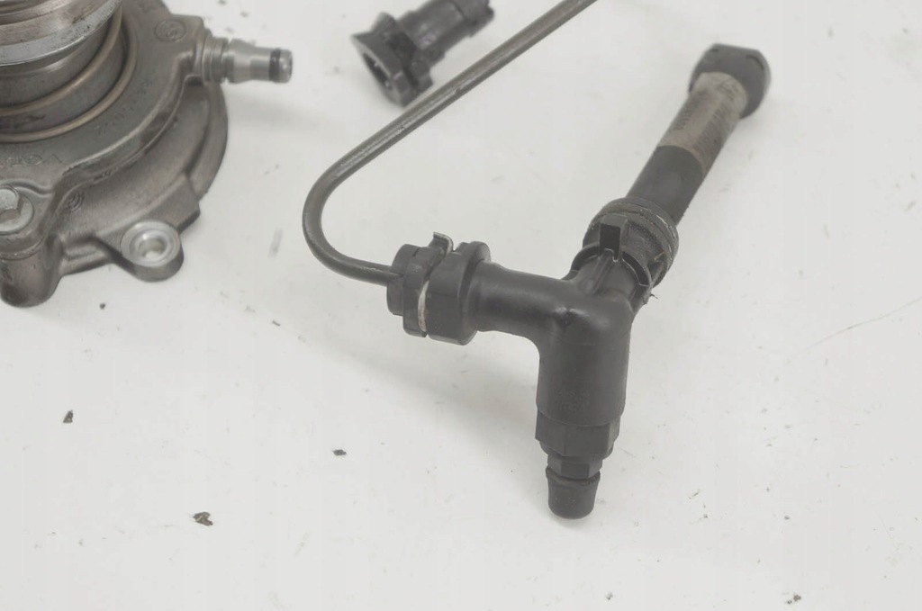 фото №4, Fz503 jaguar xe x760 2.0d цилиндр сцепления