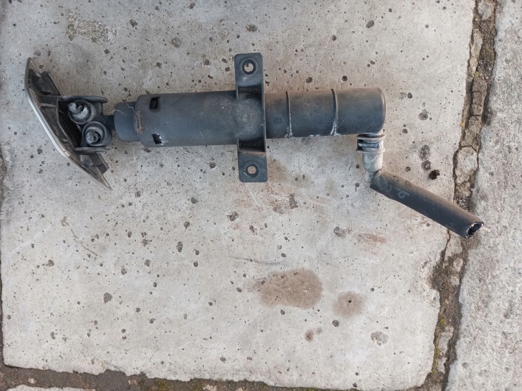 фото №5, Jaguar xf x250 3.0d омыватель лампы левый правый 8wt009611 hella