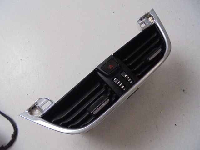 фото №2, Решётка обдув ford fiesta mk8 19 r