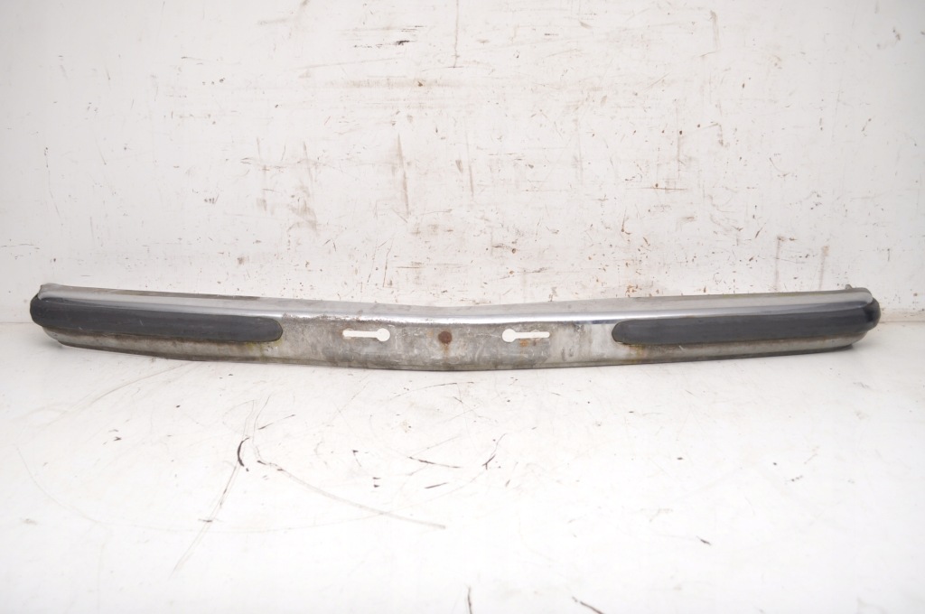 Купити Mercedes w123 бампер перед передній