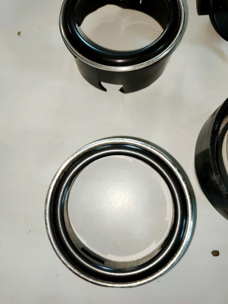 фото №10, Выход воздуха приборная панель mercedes 107 новый