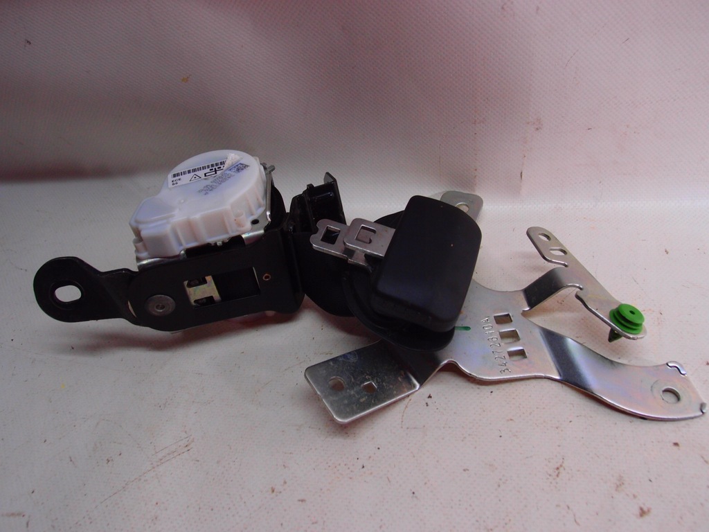 фото №1, Pas безпеки середній bmw x1 f48