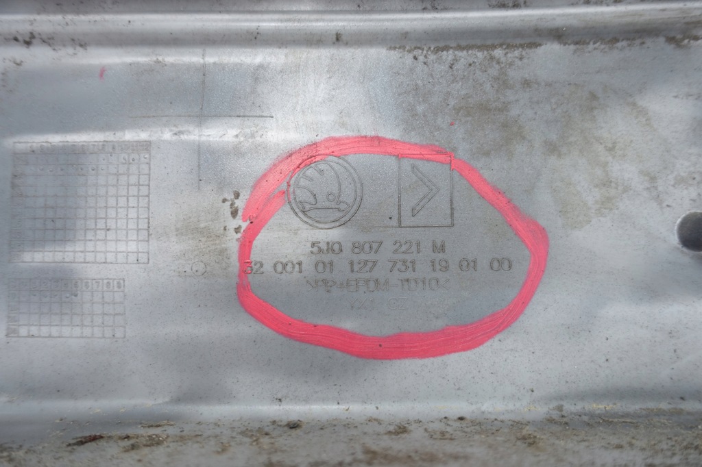 фото №11, Skoda fabia ii 2 roomster scout 5j lift 2010- бампер перед передний 5j08072