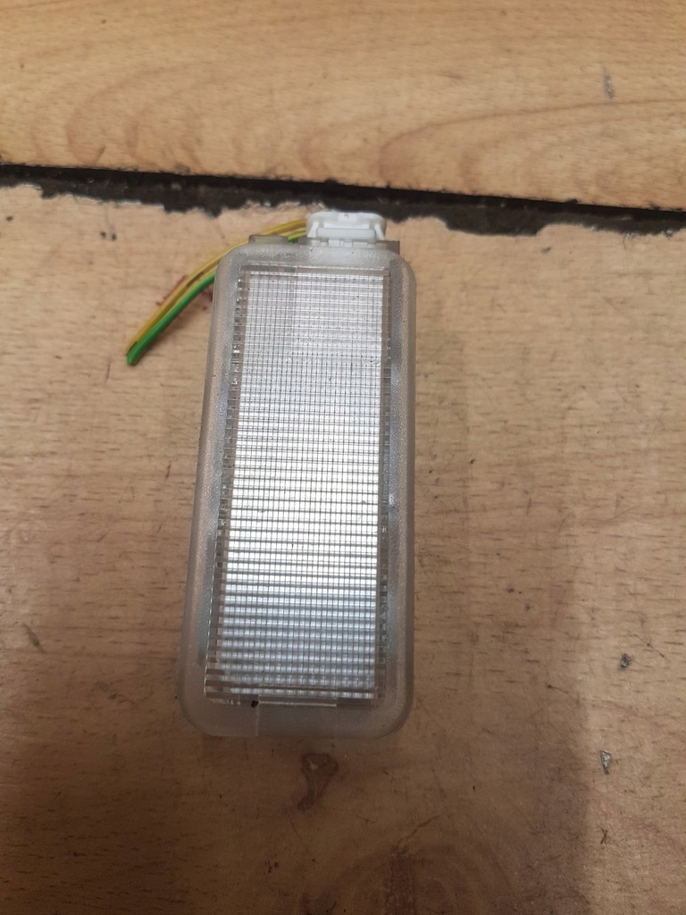 фото №3, Лампа освещение салона peugeot 508 207