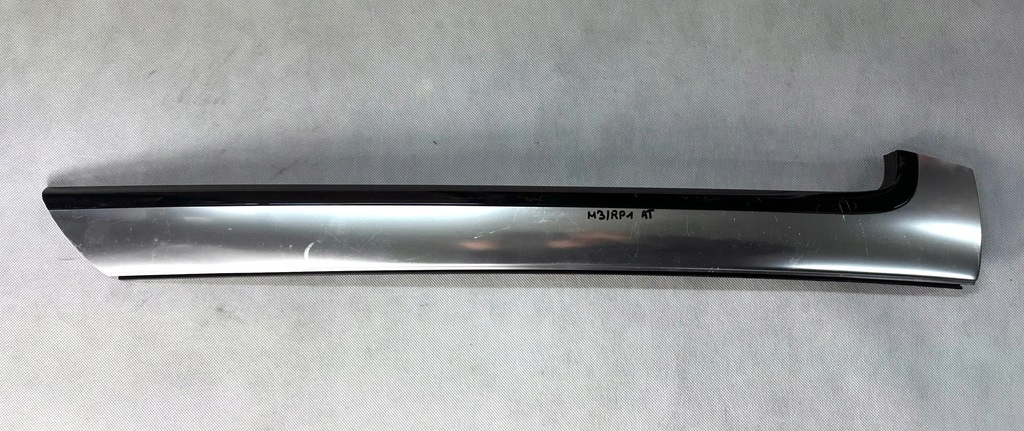 фото №1, Audi a5 8w cabrio защита стойка хром левая 8w7853265b